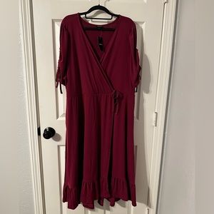 New torrid size 3 wrap dress